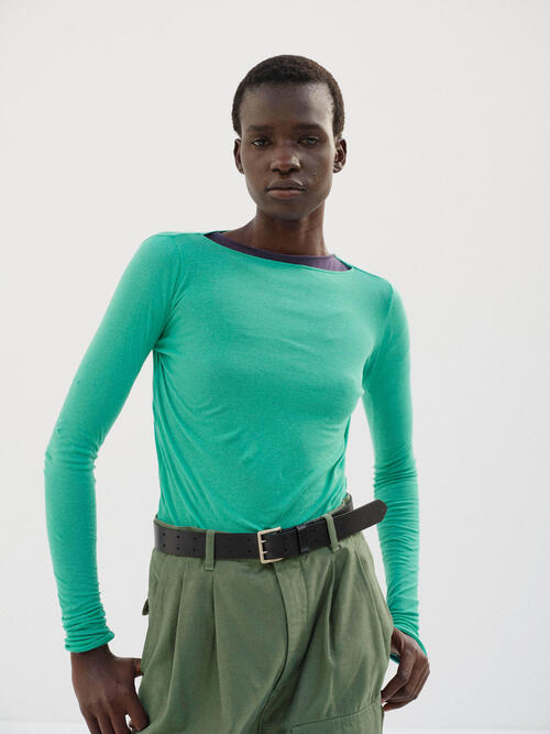 오라리 여성 티 SUPER HIGH GAUGE SHEER RIB BOAT NECK L/S TEE 26SS