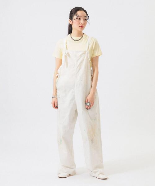 빔즈 보이 화이트 페인트 워크 팬츠 멜빵 바지 와이드 여성 13-17-0171-791 26SS