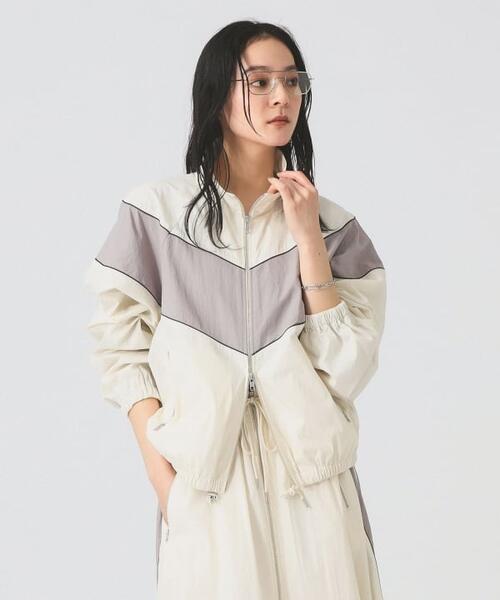 레이 빔즈 컬러 블록 트랙 재킷 여성 블루종 26SS 61-18-1128-370