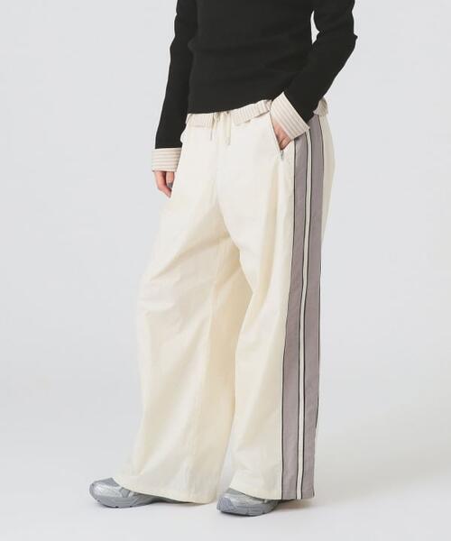 레이 빔즈 여성 라인 트랙 팬츠 바지 26SS 61-23-1337-370