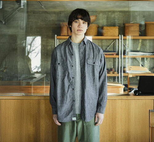 오어슬로우 블랙 샴브레이 워크 셔츠 01-8064-61