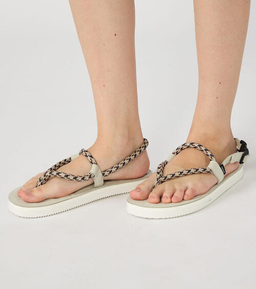 나나미카 X 수이코크 Kat-2 샌들 쪼리 25SS O25SS008