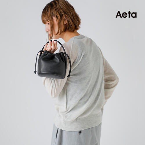 아에타 AETA DA109 HANDLE POUCH MINI 가죽 토트백