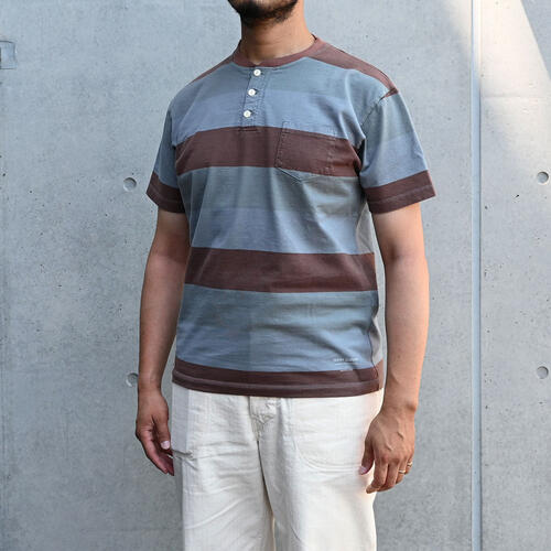 트로피클로딩 헨리넥 와이드 보더 반팔 티 TR25SS-210