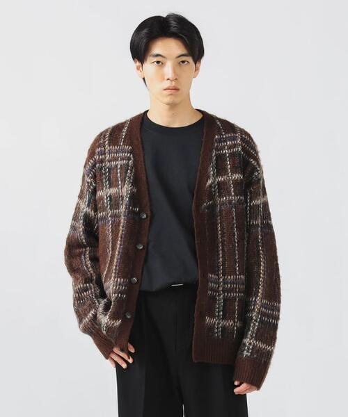 빔즈 하트 샤기 터치 브이넥 니트 가디건 25AW 42-15-0096-639