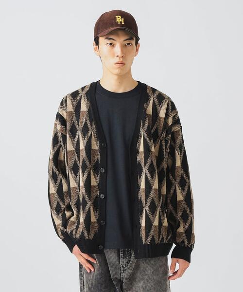 빔즈 하트 레트로 자카드 니트 가디건 25AW 42-15-0092-639