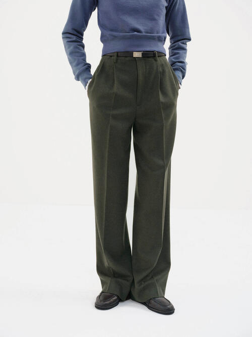 오라리 여성 바지 BABY CAMEL FLANNEL TWO-TUCK SLACKS 25AW